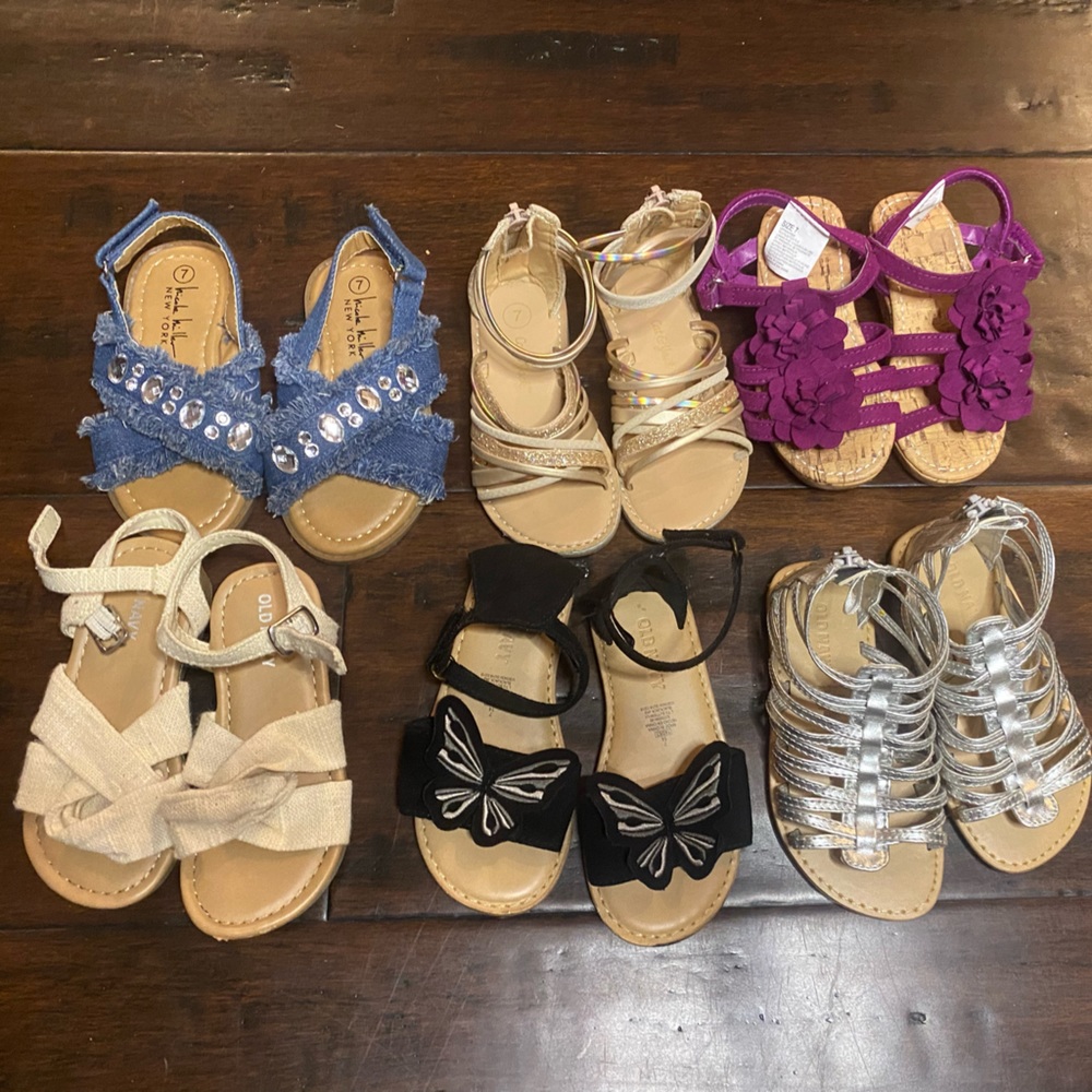 Little girl, toddler size 7 sandals, summer shoe bundle deal